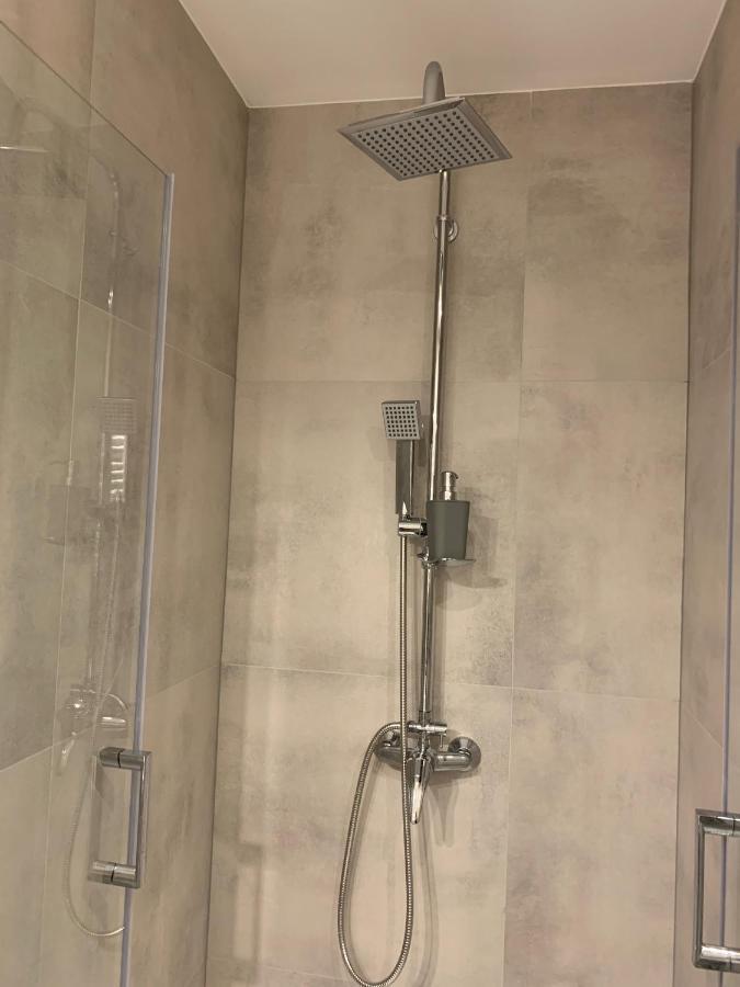 דירות אוסטרוב וילקופולסקי Apartament Pod Gwiazdami מראה חיצוני תמונה